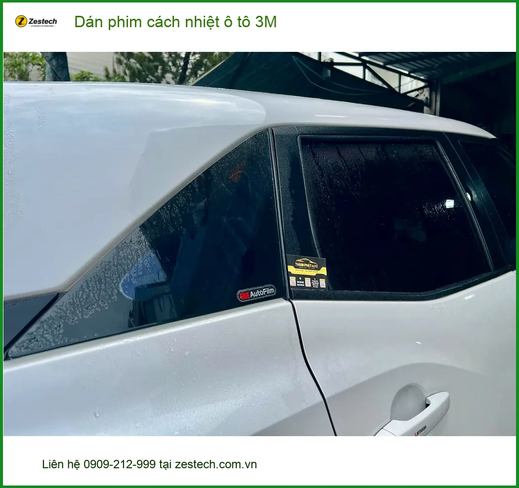 Anh Khải dán phim cách nhiệt ô tô 3M cho Hyundai Creta tại Hóc Môn vì xe quá nóng ảnh thực tế 2
