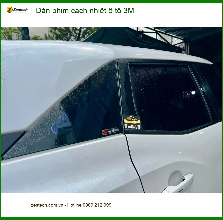 Anh Sơn dán phim cách nhiệt ô tô 3M Honda CRV tại Bình Chánh tránh nóng gắt
