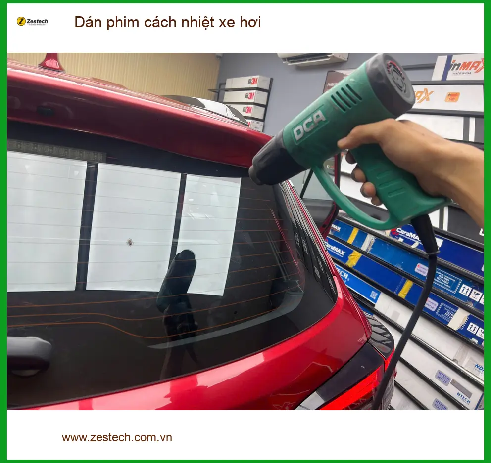 Anh Đạt dán phim cách nhiệt xe hơi Hyundai Accent tại Quận 5 để chống nóng mùa hè ảnh thực tế 3