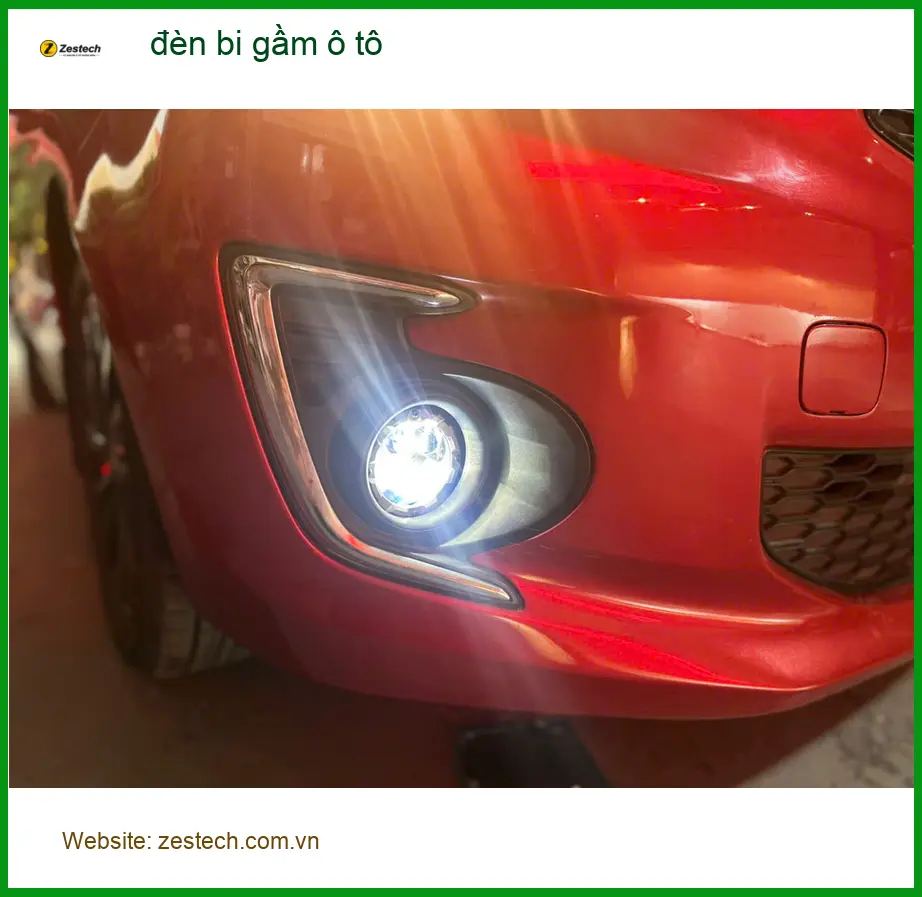 Anh Tùng lắp đèn bi gầm ô tô Hyundai Accent Quận Gò Vấp, tăng sáng hiệu quả. ảnh thực tế 3