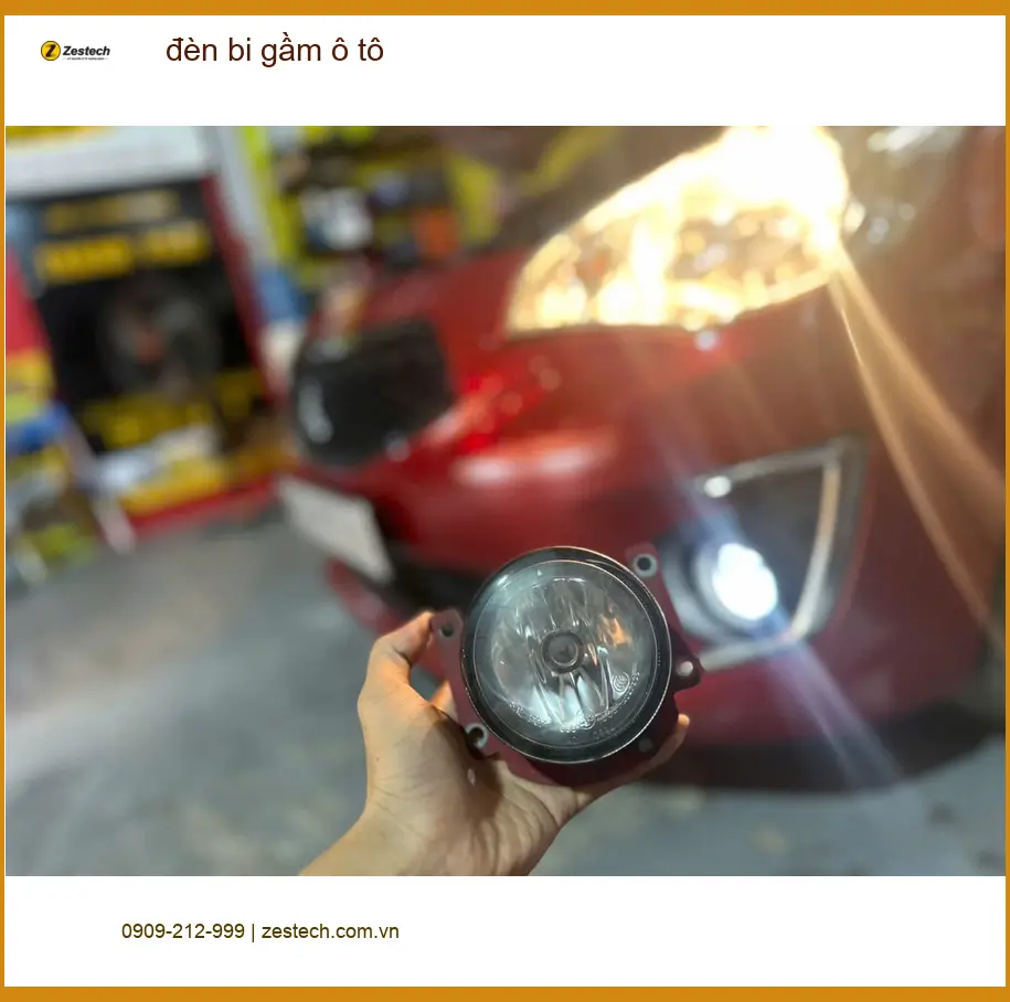 Chú Hưng lắp đèn bi gầm ô tô cho Hyundai Creta tại Hóc Môn vì thường xuyên đi đêm