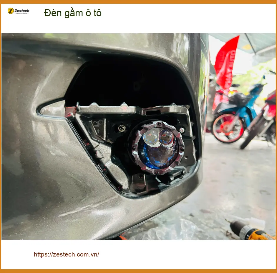 Chị Lan Anh độ đèn gầm ô tô Hyundai Accent tại Quận Huyện Nhà Bè để đi đêm an toàn hơn ảnh thực tế 5