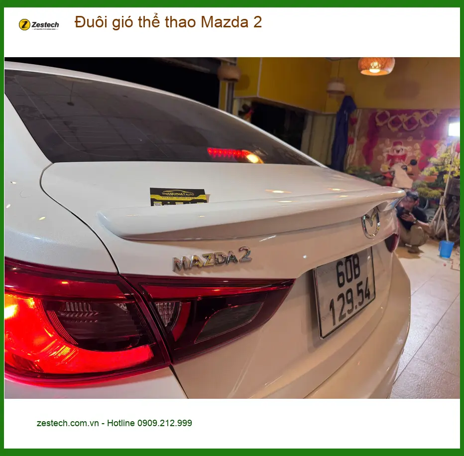 Anh Nhật Long lắp Đuôi gió thể thao Mazda 2 để xe thêm cá tính tại Thủ Đức ảnh thực tế 2