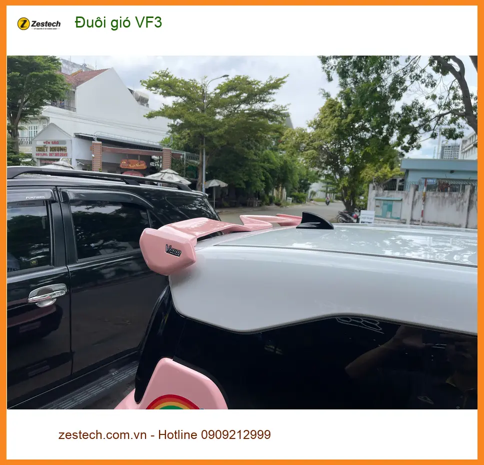 Chị Lệ lắp đuôi gió VF3 tại Quận 9 để xe thêm phong cách và ổn định
