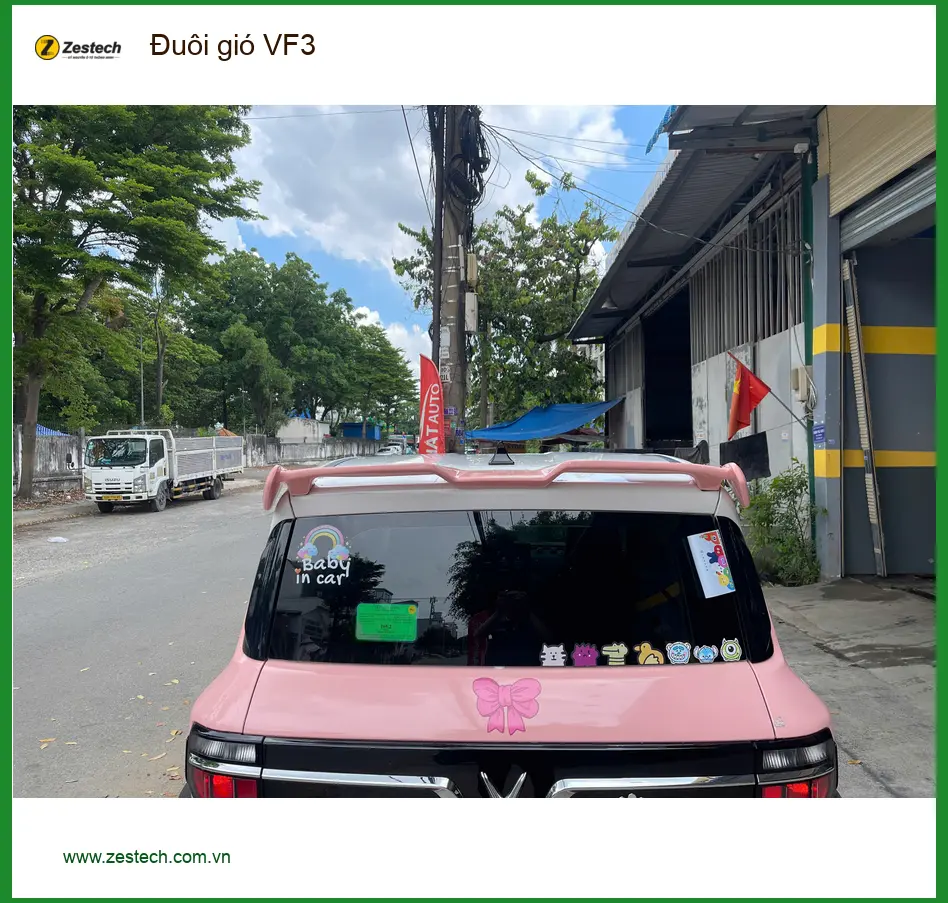 Chị Lệ lắp đuôi gió VF3 tại Quận 9 để xe thêm phong cách và ổn định ảnh thực tế 2