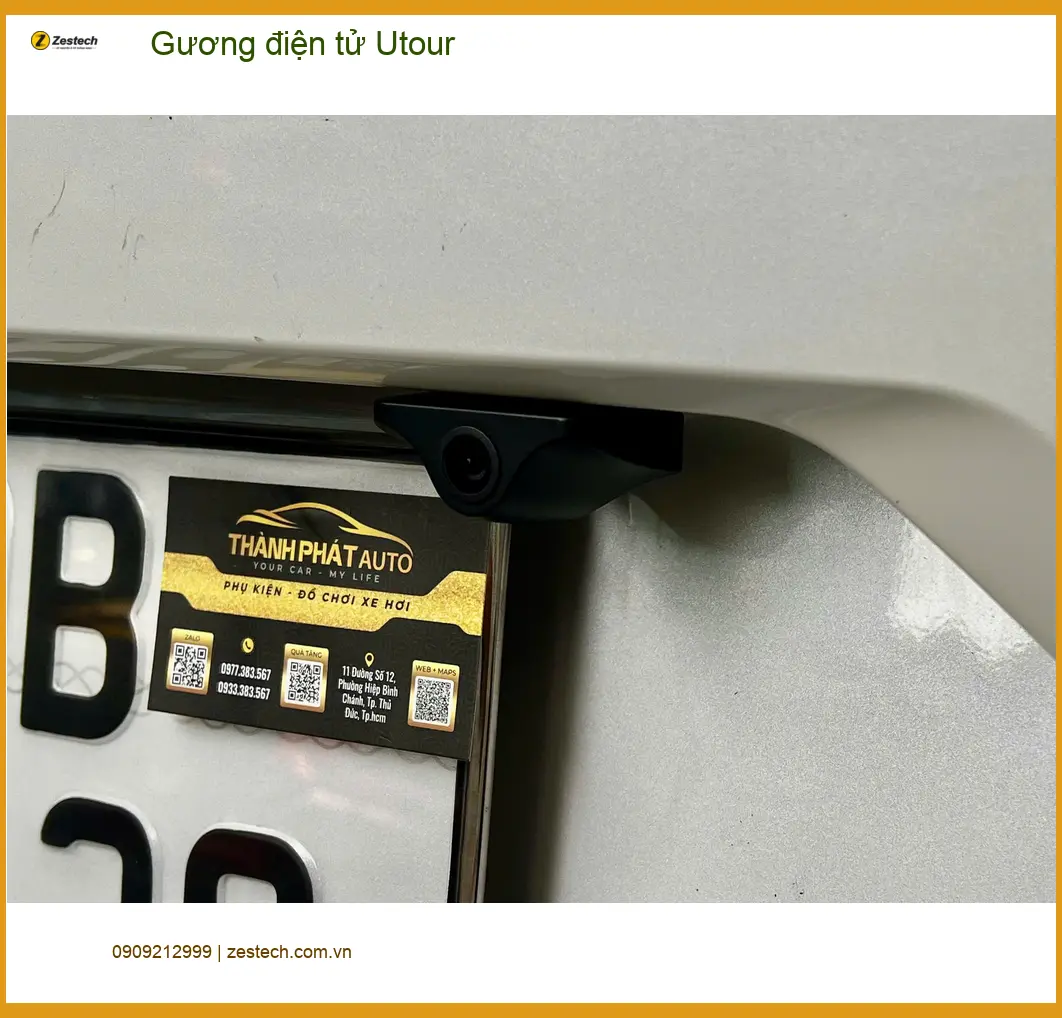 Anh Quốc Anh lắp Gương điện tử Utour cho xe Toyota Vios tại Củ Chi