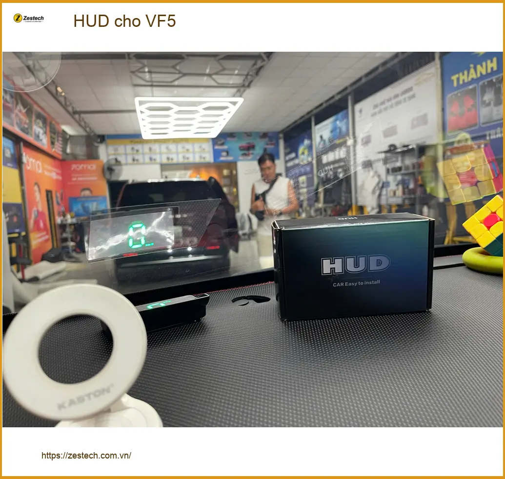 Anh Khang lắp HUD cho VF5 tại Quận Tân Phú để lái xe an toàn hơn ảnh thực tế 4