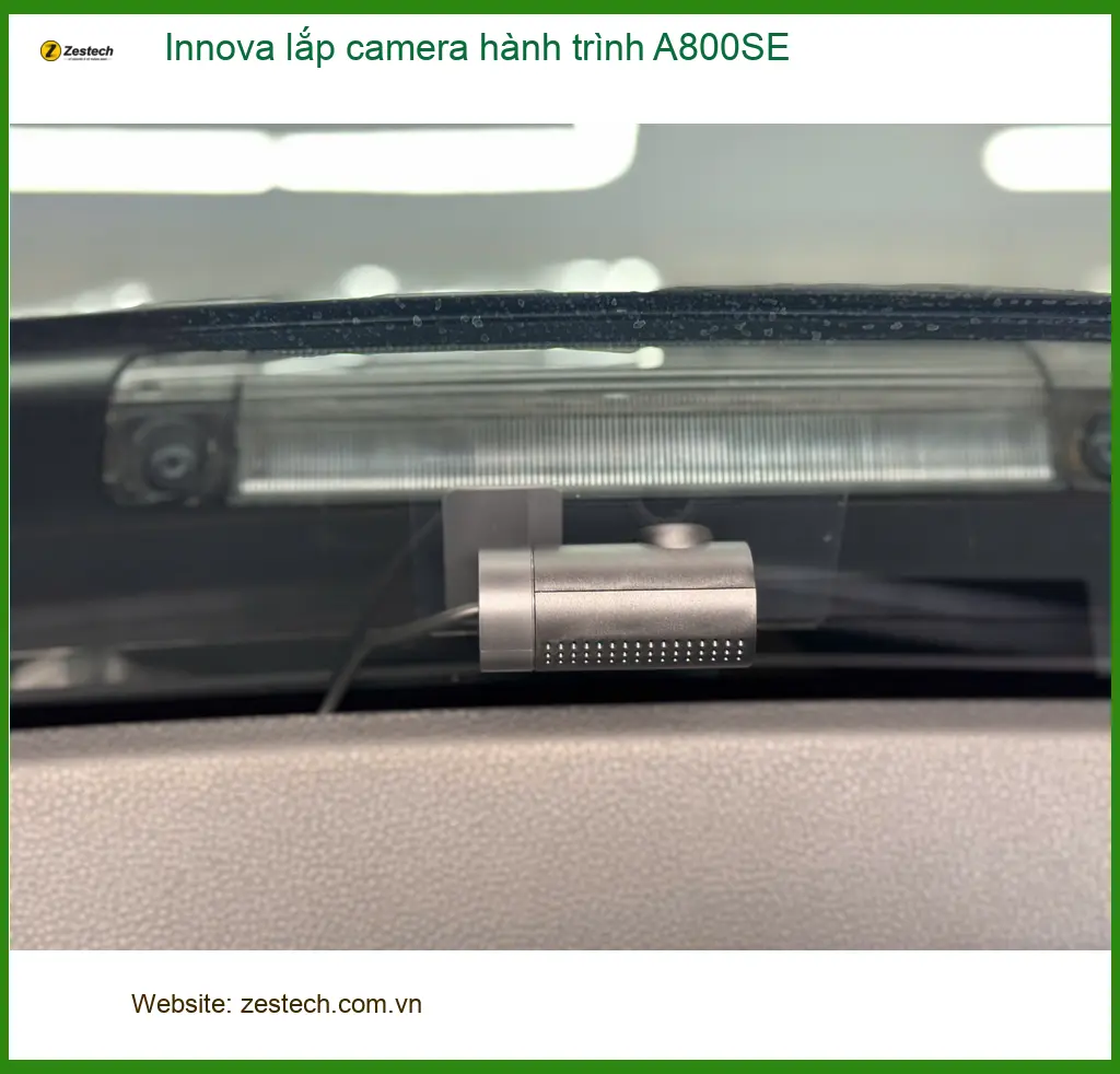 Anh Huy lắp camera hành trình A800SE cho Innova tại Quận Gò Vấp ảnh thực tế 5