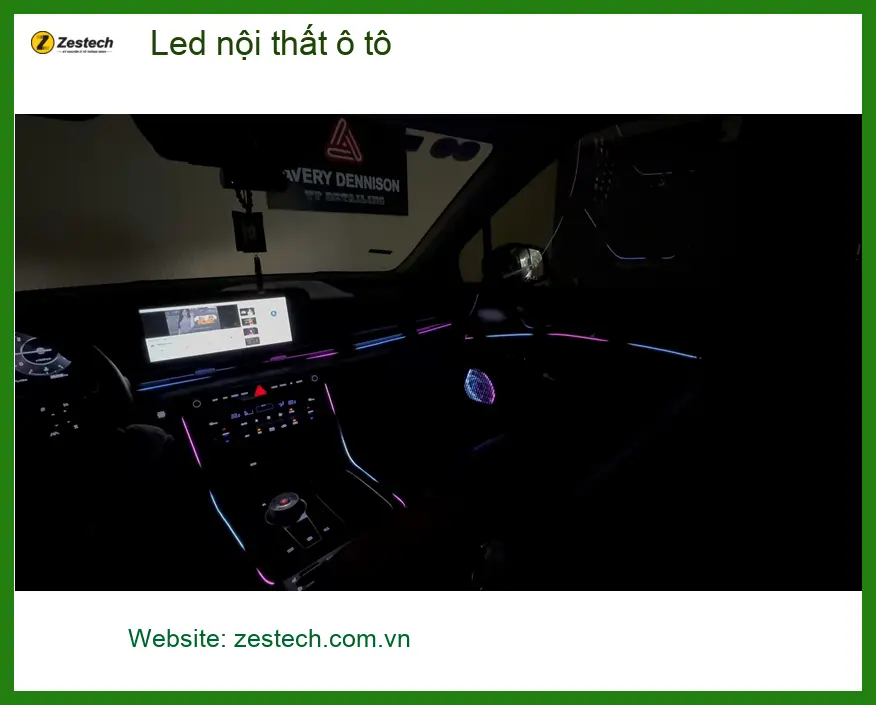 Chị Mai lắp Led nội thất ô tô cho Kia Sorento tại Phú Nhuận để xe sang trọng hơn