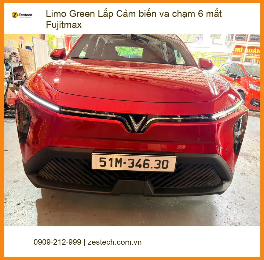 Anh Bình An Lắp Cảm biến va chạm 6 mắt Fujitmax xe Limo Green Phú Nhuận ảnh thực tế 3