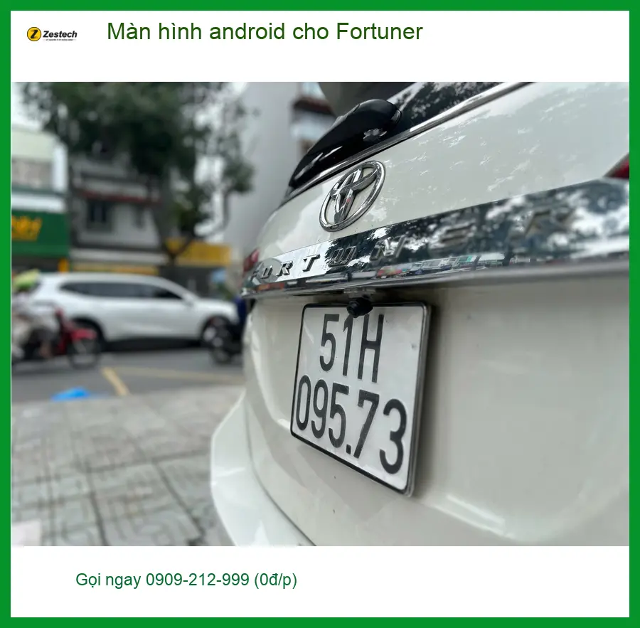 Anh Khải lắp màn hình android cho Fortuner tại Hóc Môn để nâng tầm trải nghiệm lái
