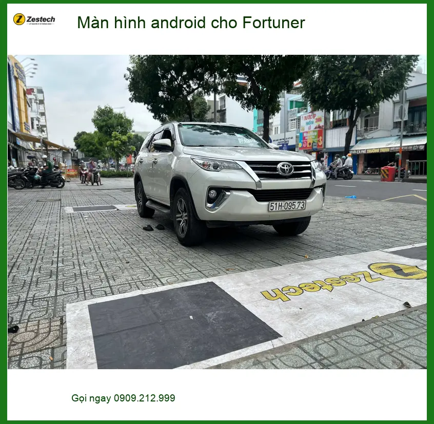 Chị Thúy lắp màn hình android cho Fortuner tại Quận 9 để nâng tầm tiện ích cho xe
