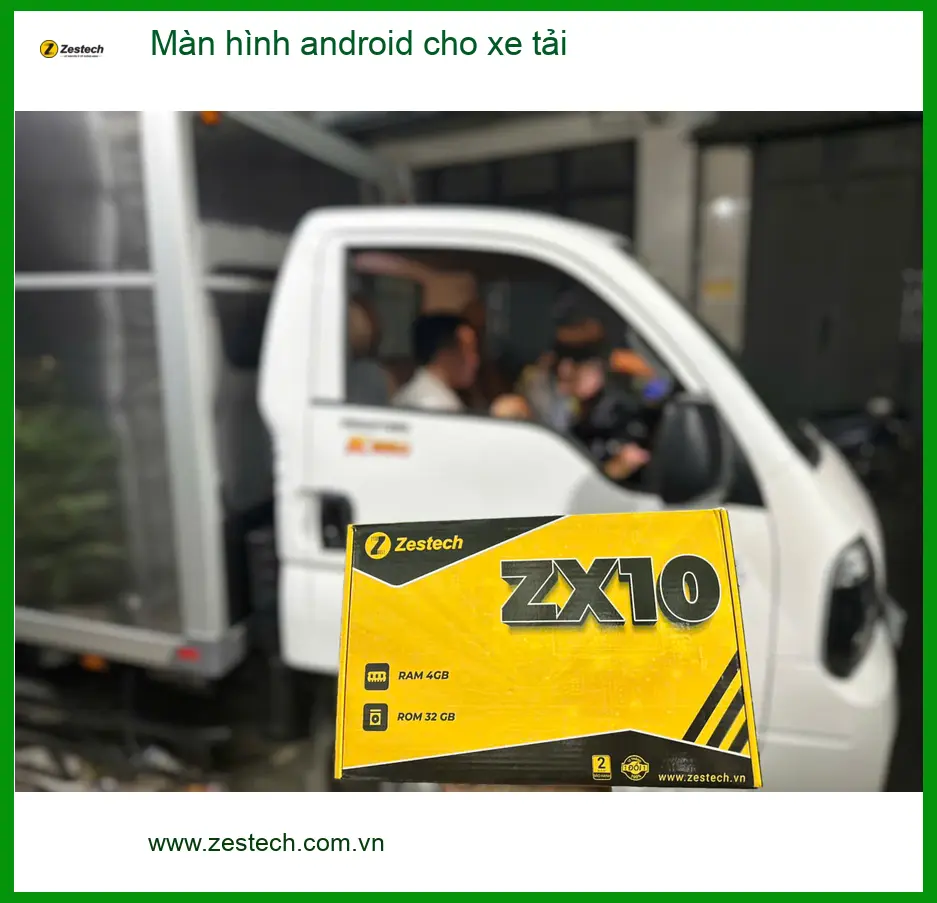 Anh Duy lắp màn hình Android cho xe tải Hino 300 ở Quận 12 để lái xe tiện lợi