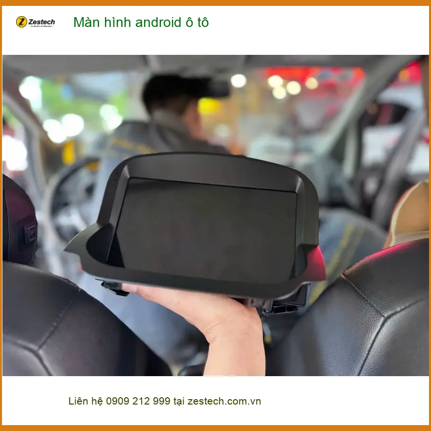 Chú Long lắp màn hình Android ô tô cho Hyundai Accent tại Quận 11 uy tín
