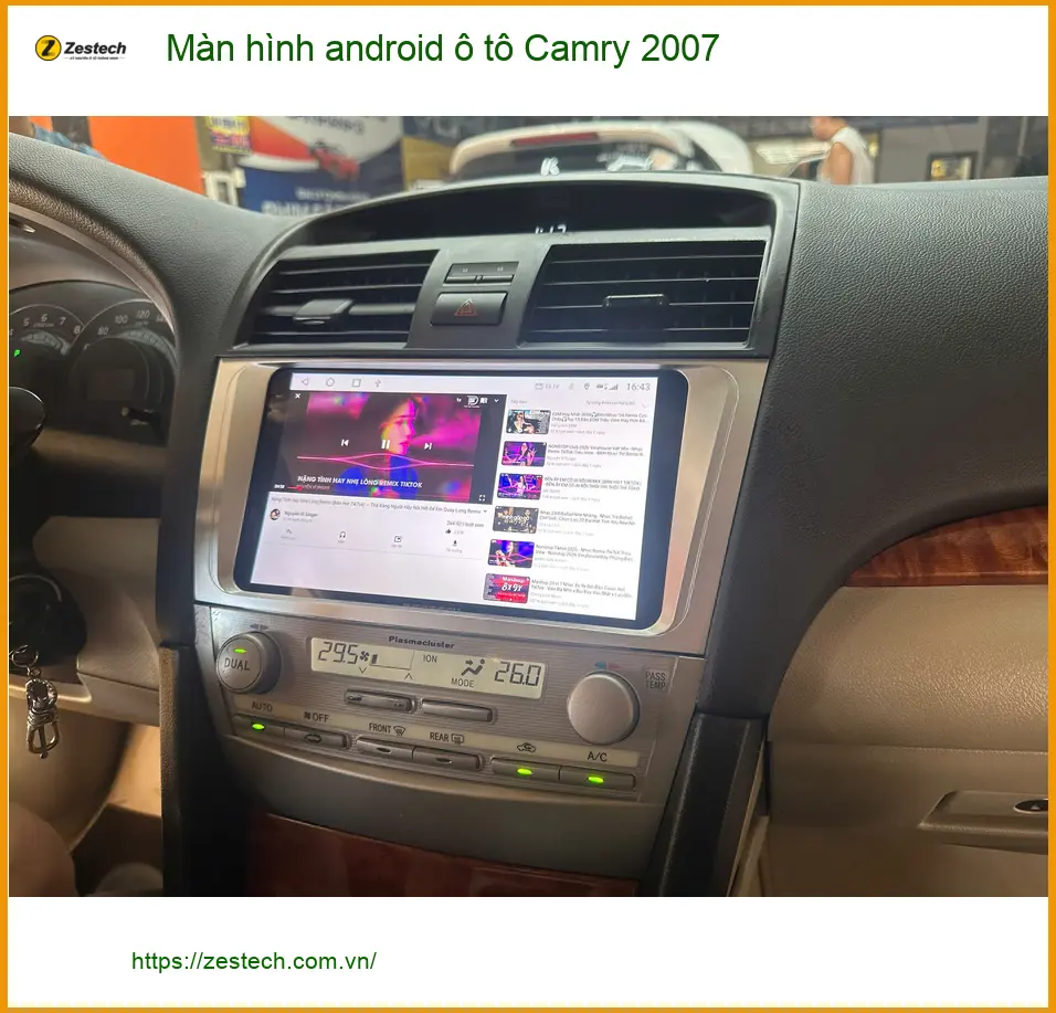 Anh Quang lắp màn hình Android ô tô Camry 2007 tại Quận Thủ Đức vì màn zin đã cũ ảnh thực tế 3