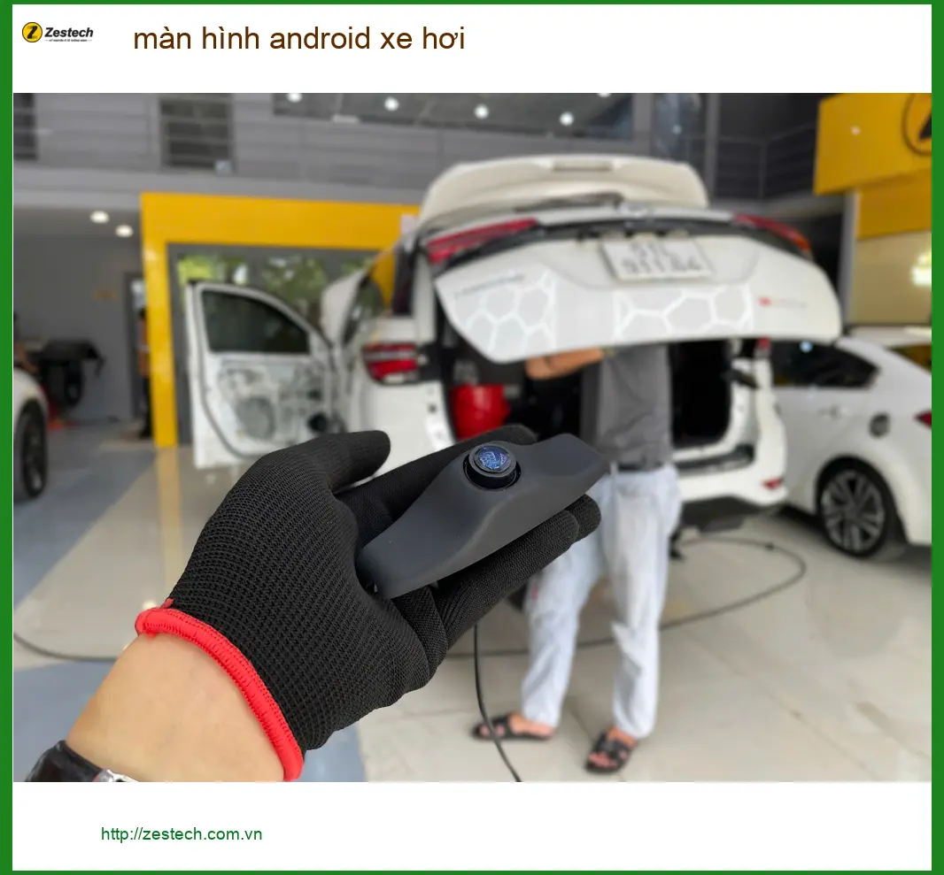 Anh Minh lắp màn hình Android xe Hyundai Accent tại Bình Chánh, màn zin quá lỗi thời ảnh thực tế 2