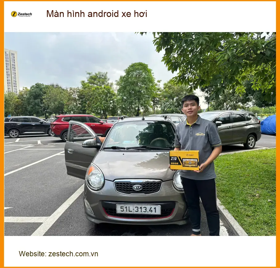Anh Cường lắp màn hình android cho Elantra tại Quận 10 vì màn zin cũ