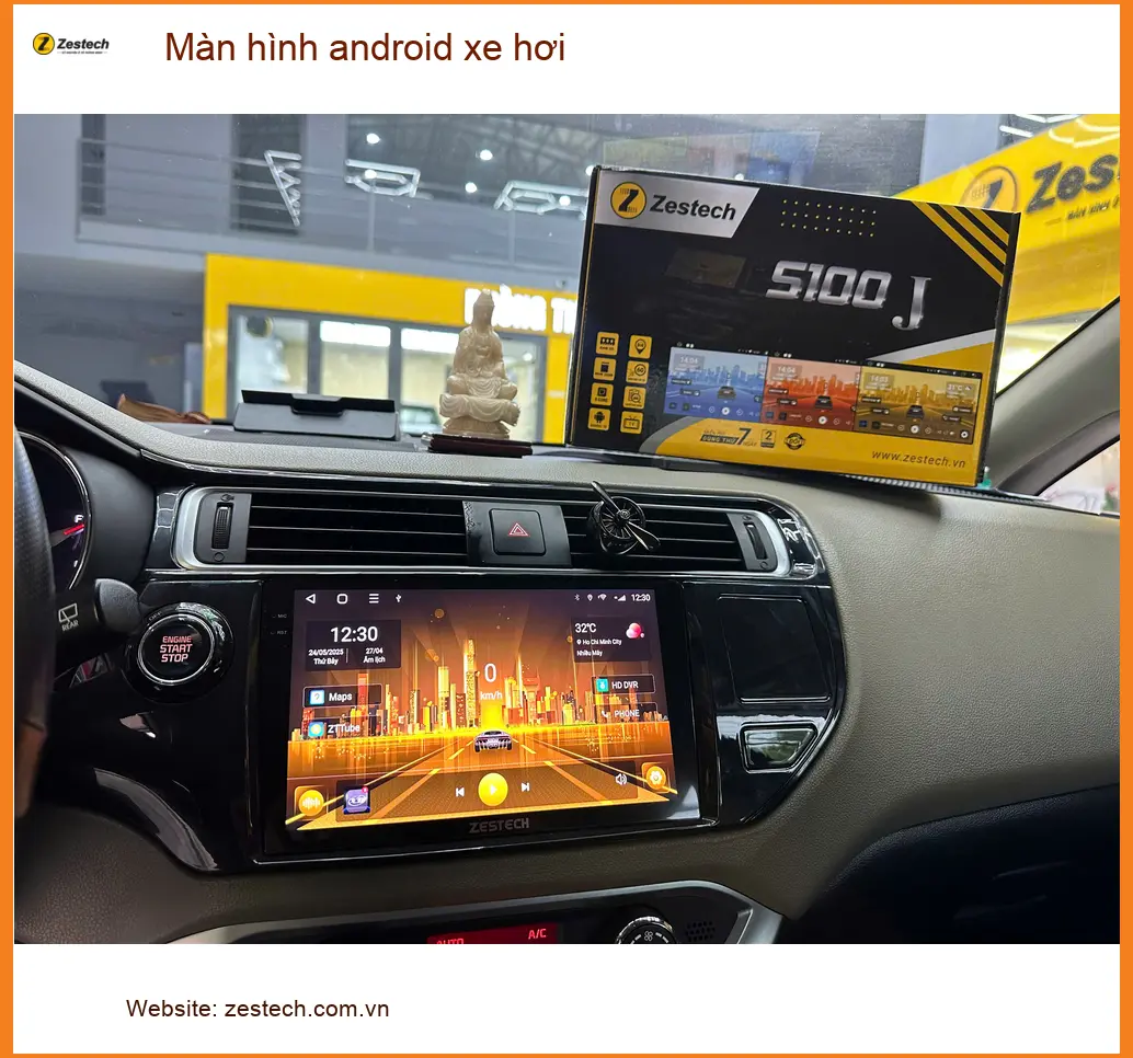 Chú Dũng Hyundai Accent lắp màn hình Android xe hơi tại Quận 6 để trải nghiệm công nghệ mới.