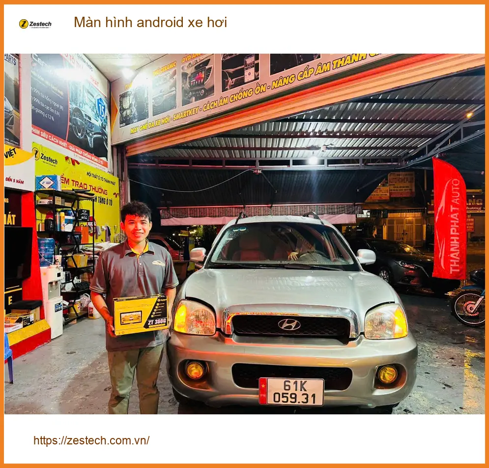 Chị Thảo nâng cấp màn hình Android xe hơi Hyundai Accent tại Quận 3 vì màn zin thiếu tính năng ảnh thực tế 3