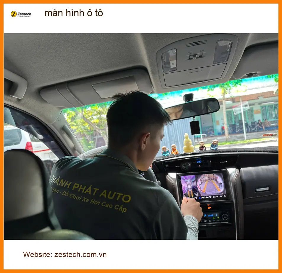 Anh Tuấn Khải lắp màn hình ô tô cho Kia Sonet tại Cần Giờ sau màn hình cũ bị lỗi cảm ứng ảnh thực tế 2