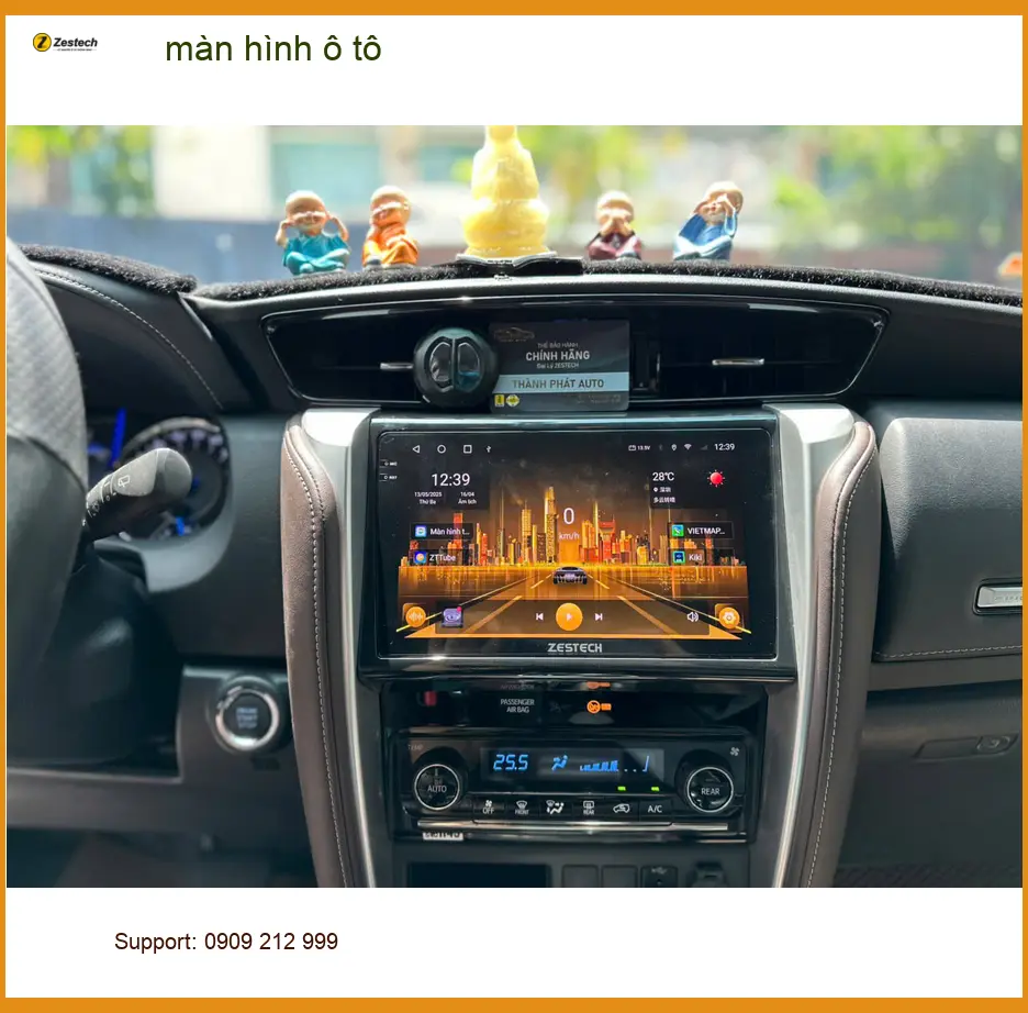 Chú Sơn lắp màn hình ô tô Android cho Toyota Cross tại Quận 1 cần nâng cấp ảnh thực tế 3