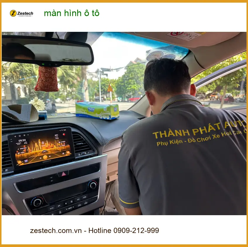 Anh Quân lắp màn hình ô tô Zestech cho Kia Carnival tại Quận 9 để có nhiều tiện ích ảnh thực tế 5