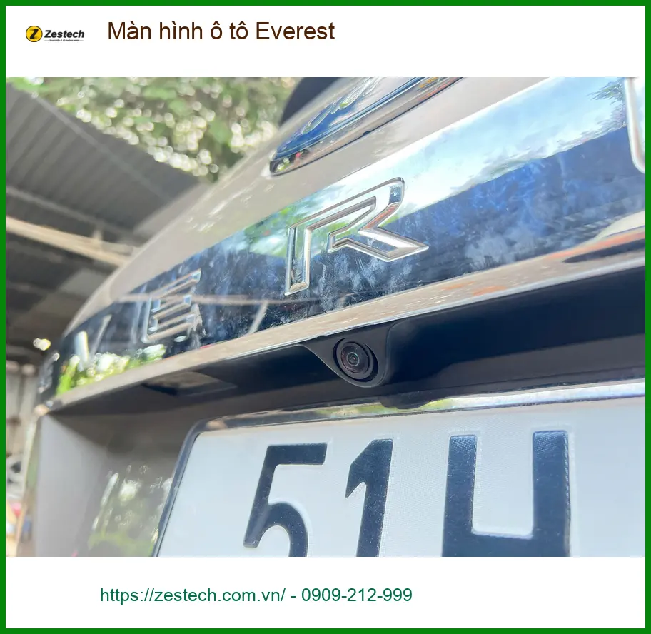 Anh Đức An lắp màn hình ô tô Ford Everest tại Quận 3 để nâng tầm trải nghiệm lái ảnh thực tế 2