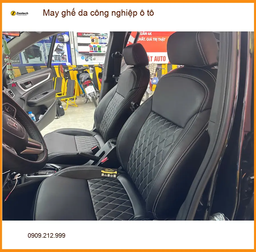 Chú Phước may ghế da công nghiệp cho Xpander tại Cần Giờ ảnh thực tế 3
