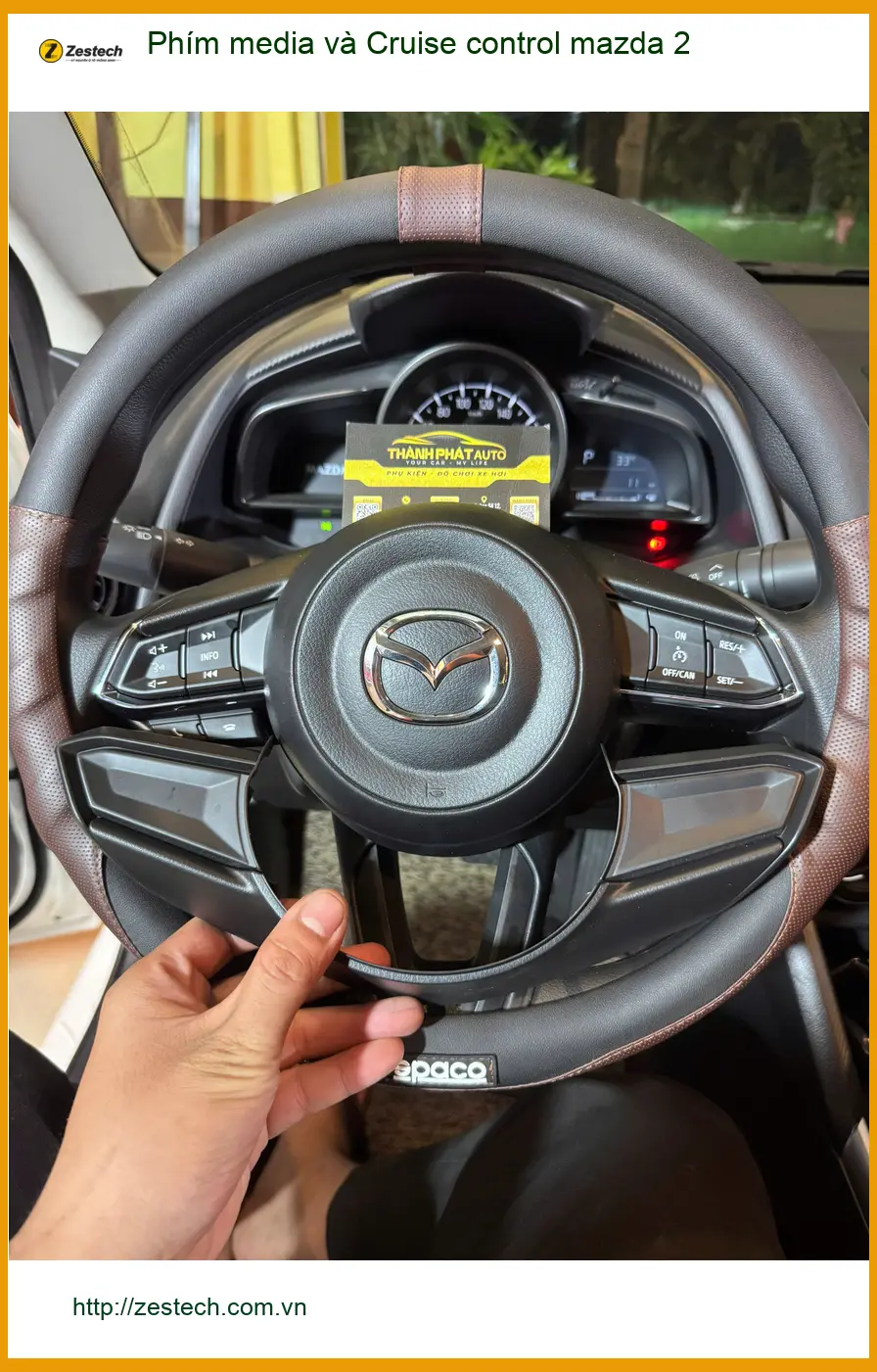 Anh Nhật lắp Phím media và Cruise control Mazda 2 ở Quận 2 tiện lợi ảnh thực tế 2