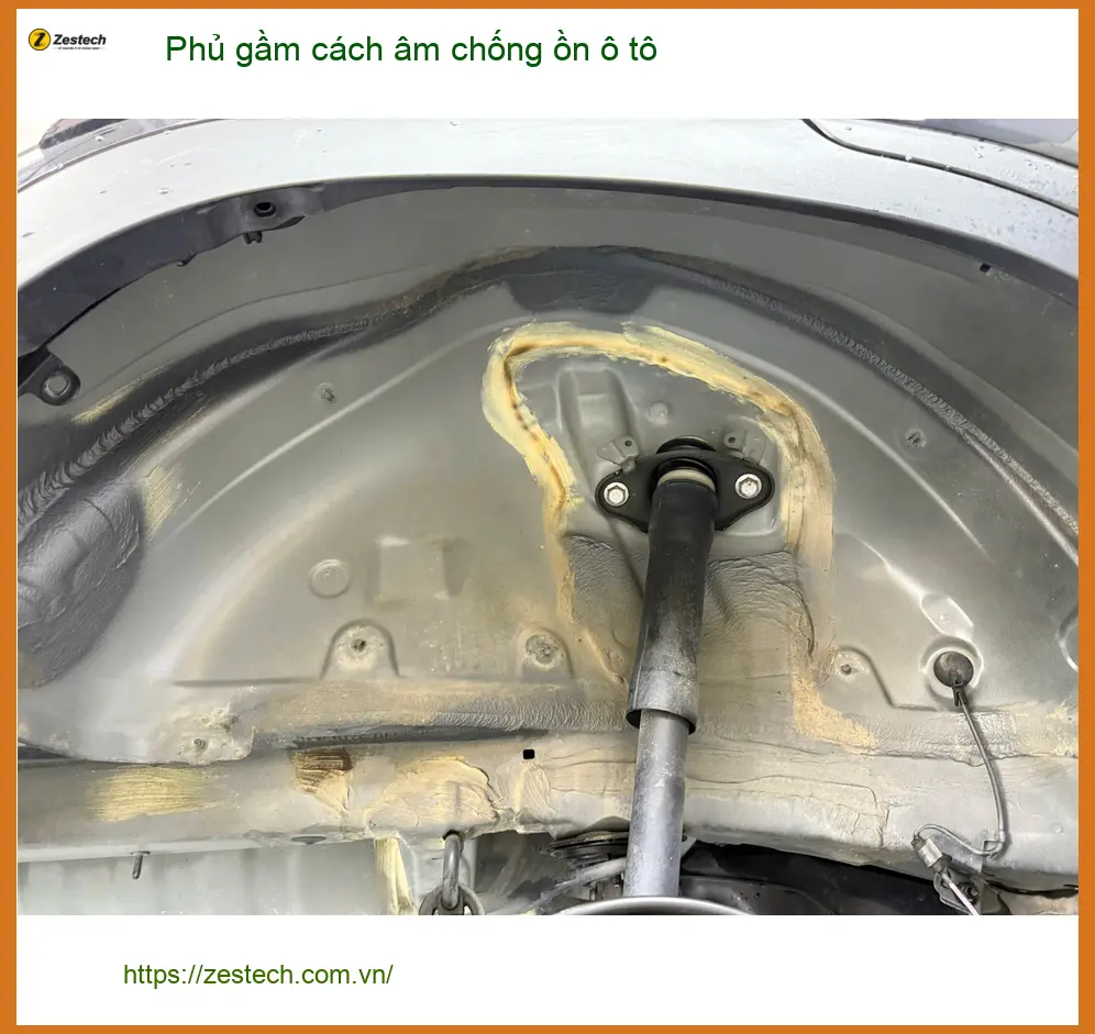 Anh Khang phủ gầm cách âm chống ồn ô tô Hyundai Creta tại Hóc Môn