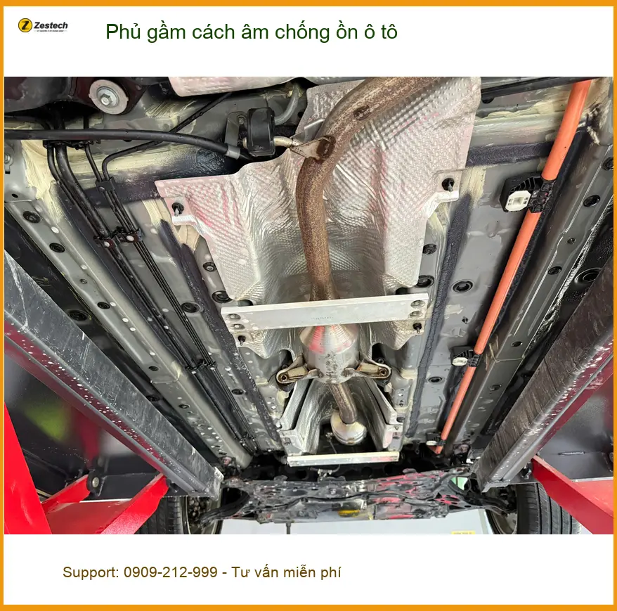 Anh Khang phủ gầm cách âm chống ồn ô tô Hyundai Creta tại Hóc Môn ảnh thực tế 3