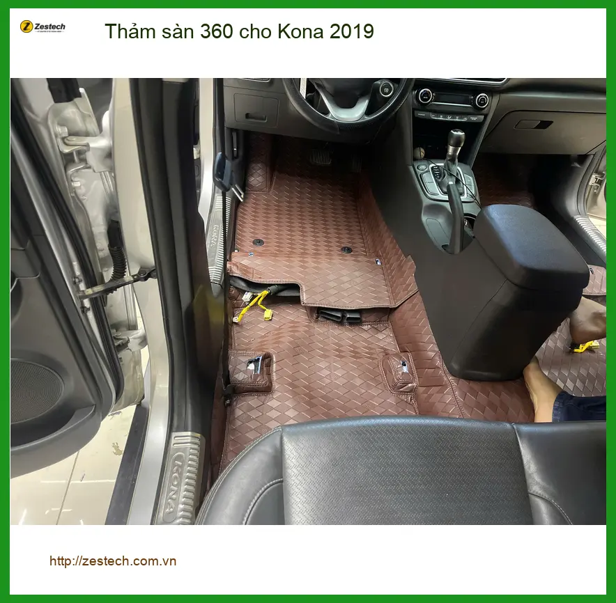 Anh Khang lắp Thảm sàn 360 cho Kona 2019 tại Quận Thủ Đức để nội thất luôn sạch đẹp