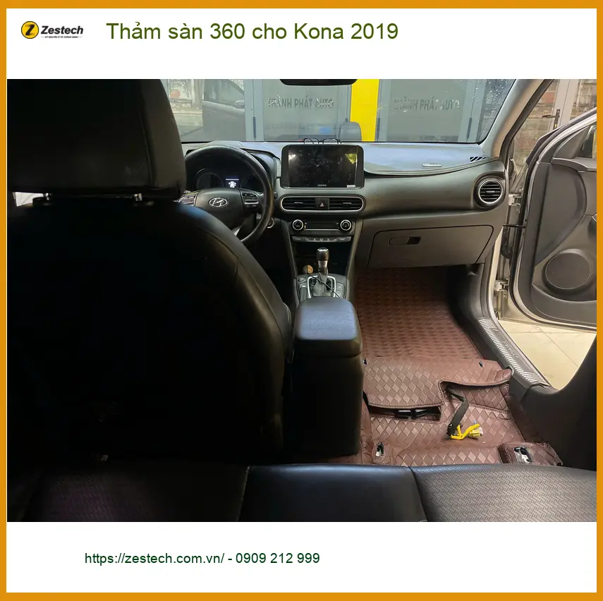 Anh Minh lắp thảm sàn 360 cho Kona 2019 tại Quận 12 để nội thất luôn sạch đẹp ảnh thực tế 2