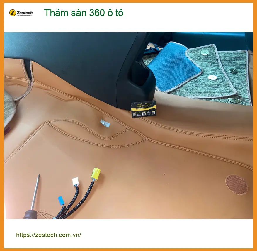 Anh Minh lắp Thảm sàn 360 ô tô cho Suzuki Swift tại Quận 5 để nội thất luôn sạch đẹp ảnh thực tế 3