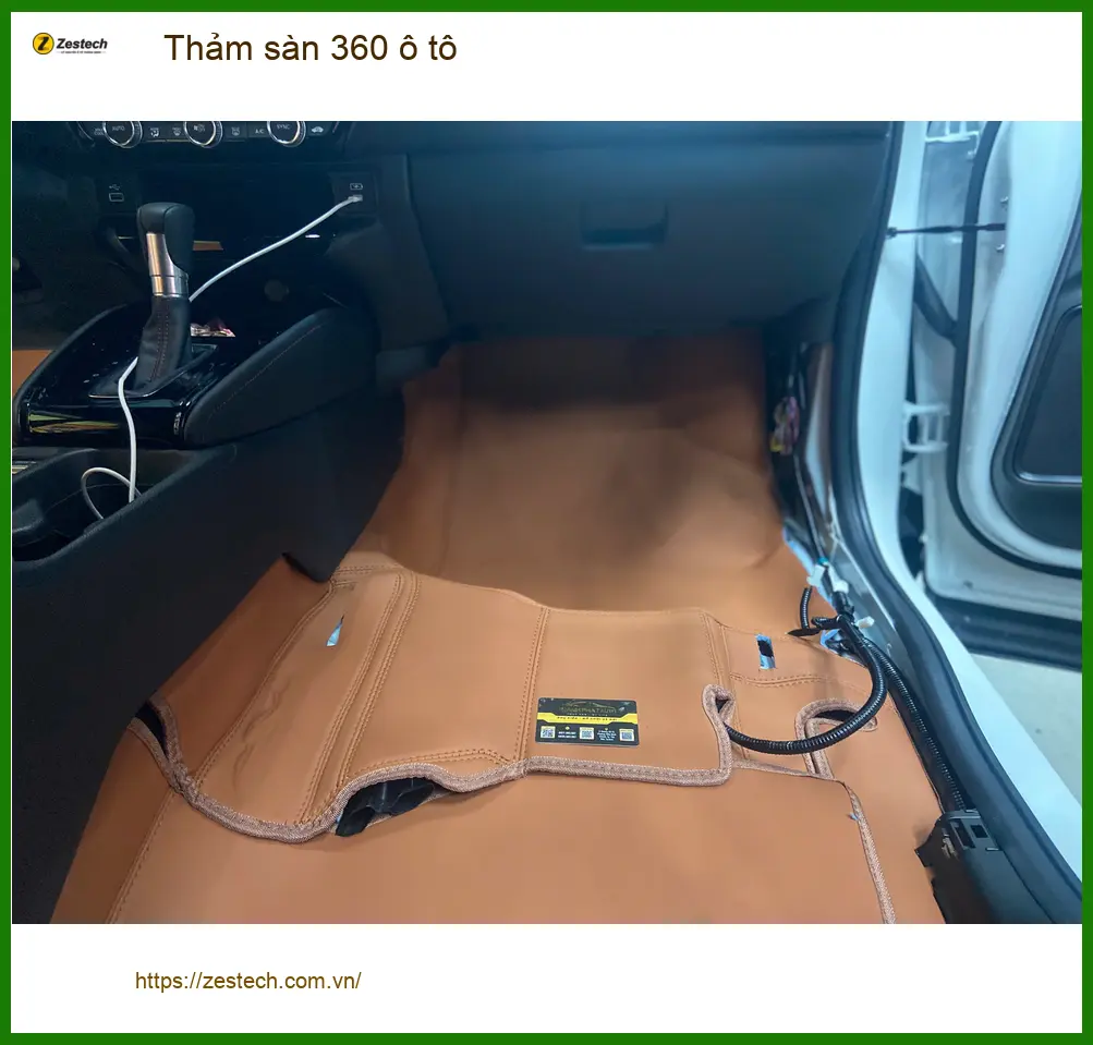 Anh Bách lắp Thảm sàn 360 ô tô Ford Everest Quận Thủ Đức, giúp xe sạch bóng