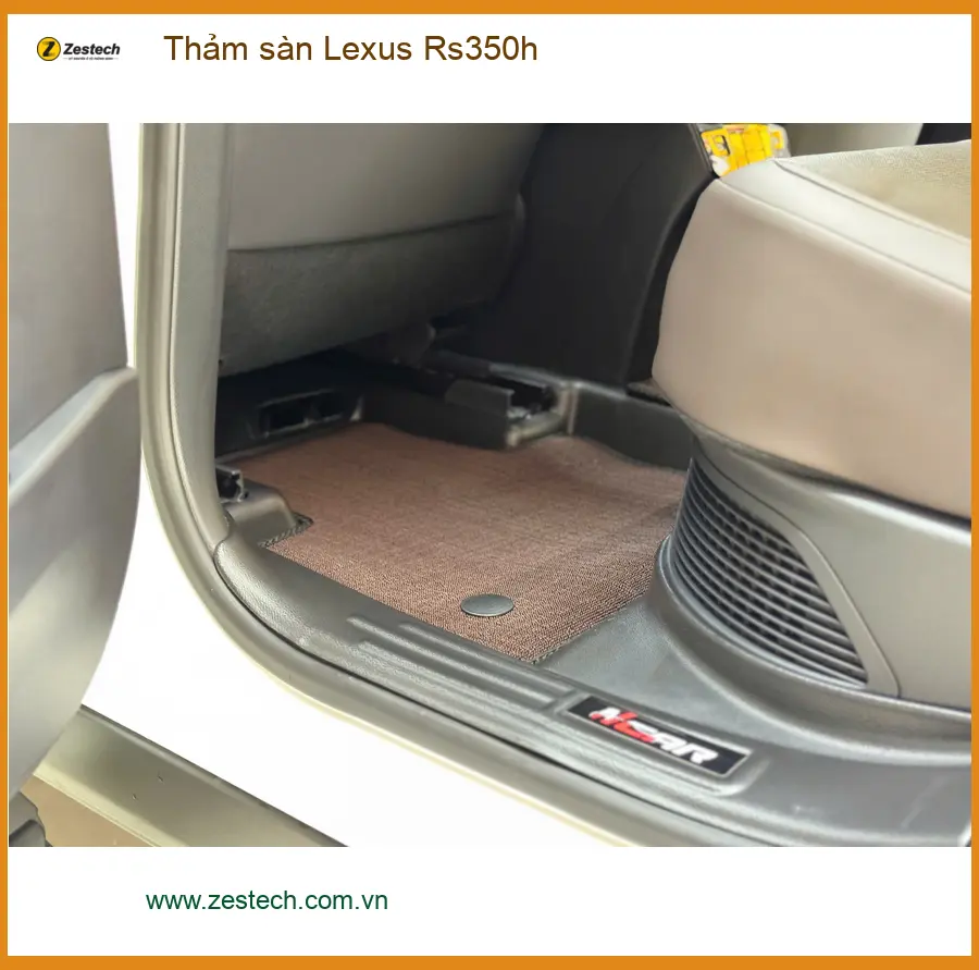 Anh Đăng lắp thảm sàn Lexus RS350h tại Quận 5 để nội thất sạch hơn