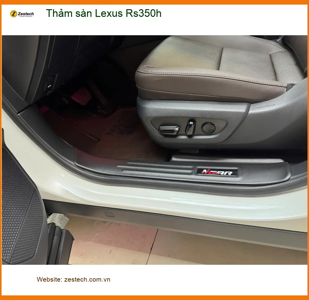 Anh Đăng lắp thảm sàn Lexus RS350h tại Quận 5 để nội thất sạch hơn ảnh thực tế 2
