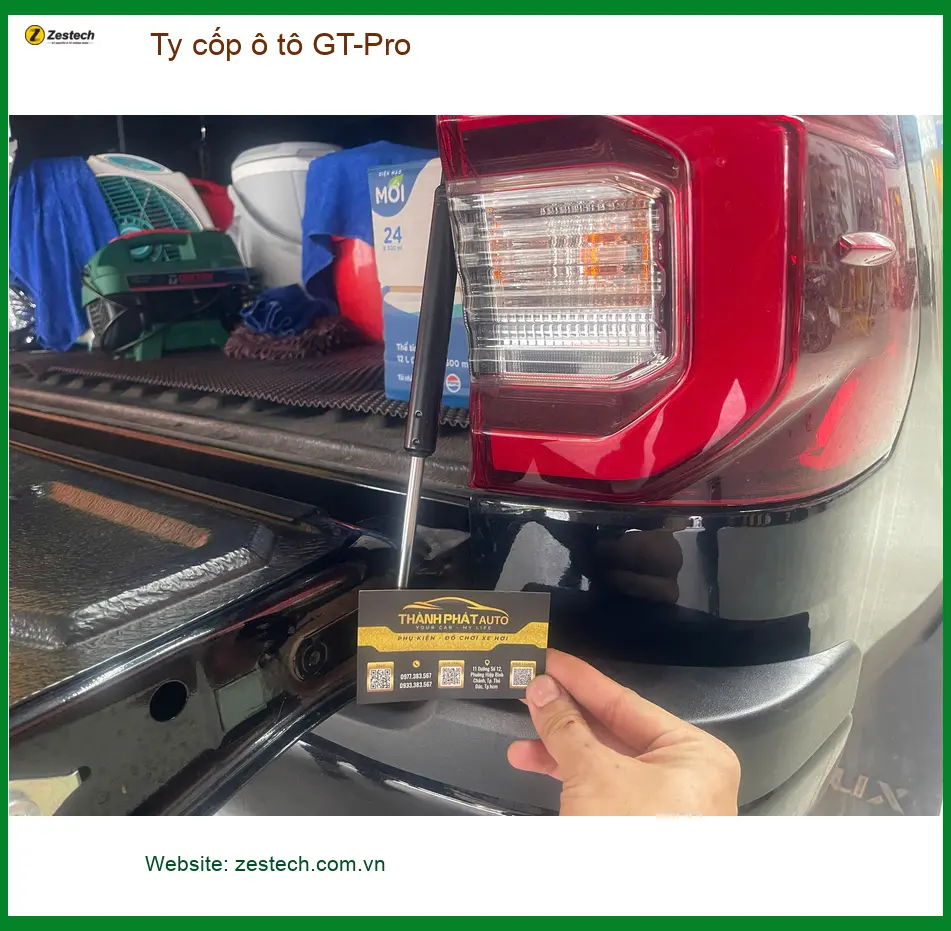 Anh Minh lắp Ty cốp ô tô GT-Pro cho Hyundai Santa Fe tại Thủ Đức ảnh thực tế 3