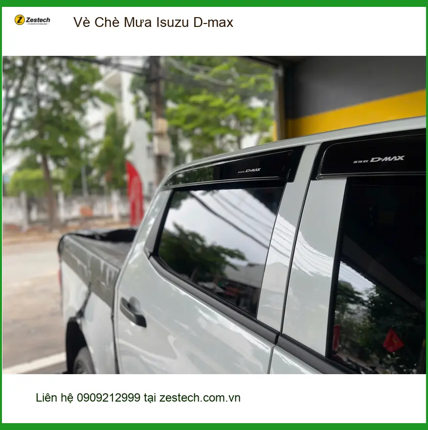 Chị Thùy Trang lắp vè che mưa Isuzu D-max Quận 4 để không bị hắt nước mưa vào khi hé kính ảnh thực tế 2