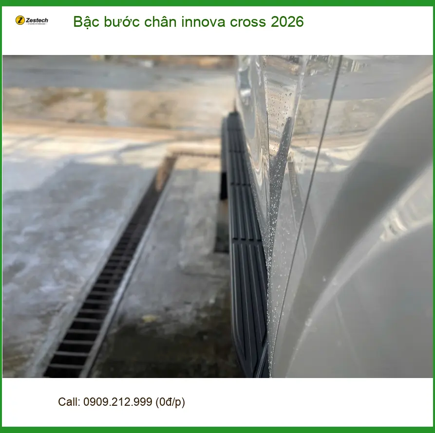 Anh Long lắp bậc bước chân Innova Cross 2026 tại Quận 5, tăng tiện ích ảnh thực tế 3