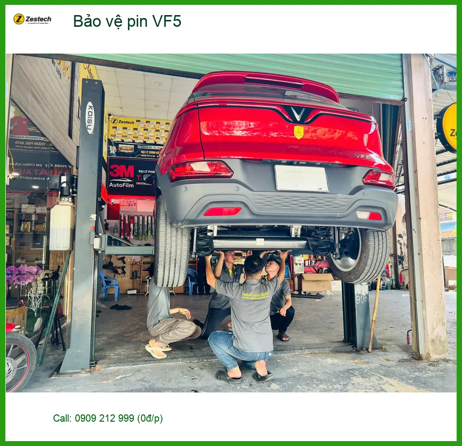 Anh Tấn bảo vệ pin VinFast VF5 tại Quận 8 để pin bền hơn và an toàn khi sử dụng ảnh thực tế 3