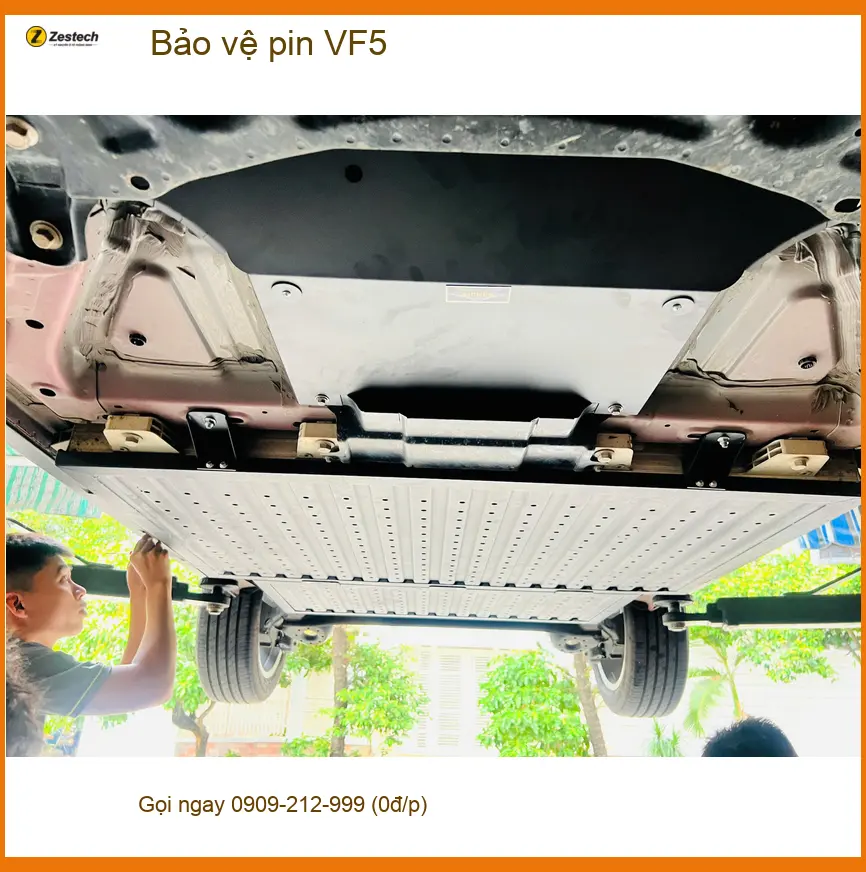 Anh Khải tìm dịch vụ bảo vệ pin VF5 ở Quận 9 để xe luôn bền bỉ