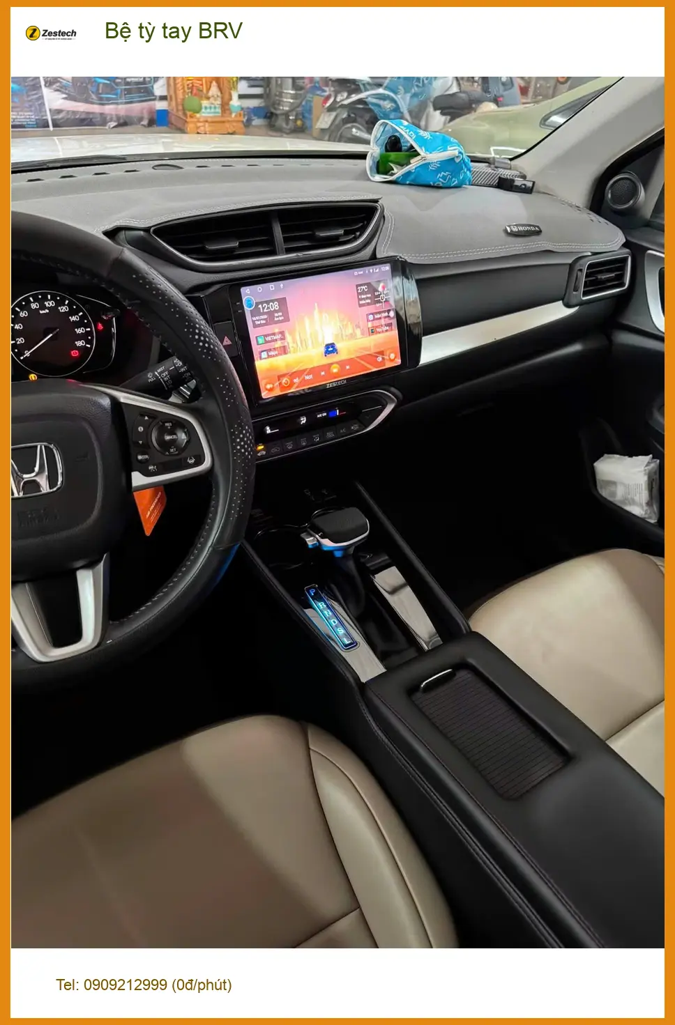 Anh Quân lắp bệ tỳ tay Honda BRV tại Hóc Môn để hành trình dài đỡ mỏi