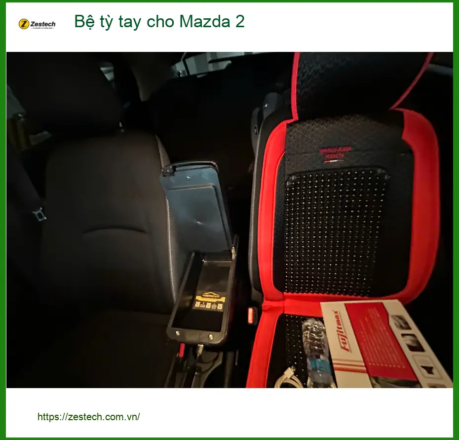 Anh Minh lắp bệ tỳ tay cho Mazda 2 ở Quận Phú Nhuận để đỡ mỏi tay khi lái xe xa ảnh thực tế 2