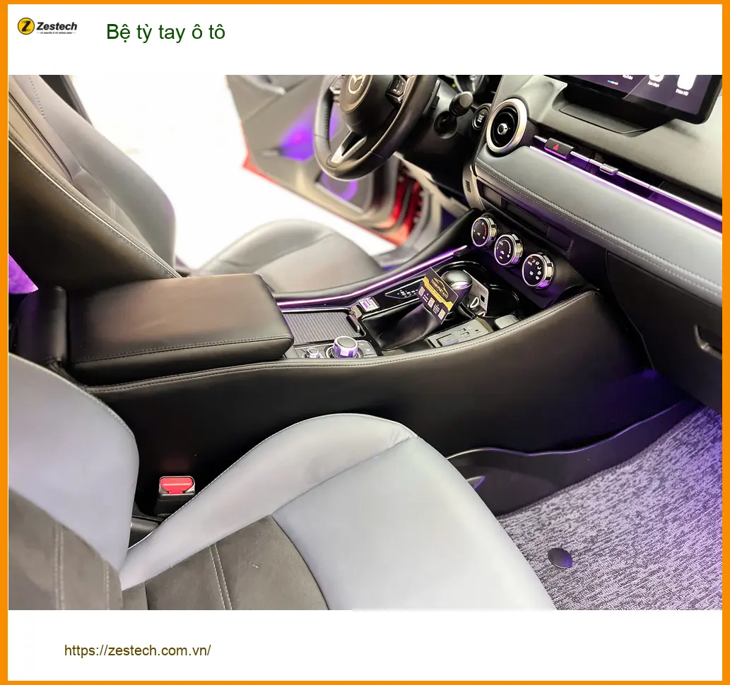 Anh Kiên lắp bệ tỳ tay ô tô cho Honda CRV tại Quận 12 để lái xe đỡ mỏi tay ảnh thực tế 3