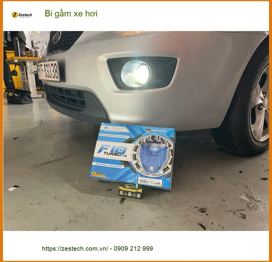 Cô Diễm độ bi gầm xe hơi Hyundai Kona tại Quận Bình Thạnh vì đèn zin mờ ảnh thực tế 3