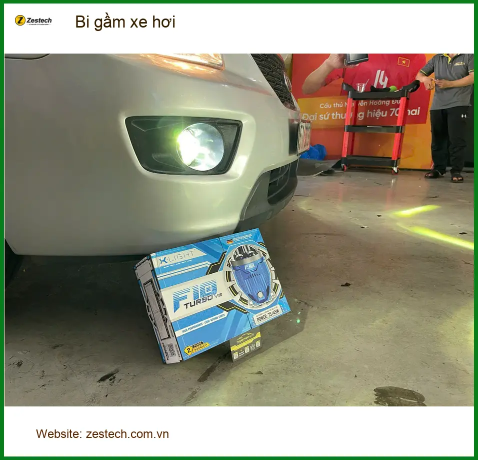 Anh Đạt lắp bi gầm xe hơi Hyundai Santa Fe tại Quận 2 vì đèn zin kém sáng ảnh thực tế 2