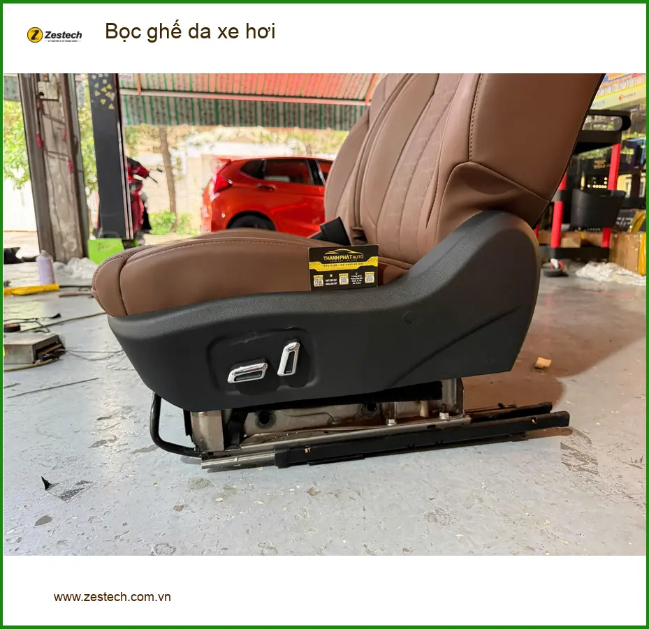 Anh Quang bọc ghế da xe Toyota Vios tại Quận Tân Bình vì ghế zin đã xuống cấp trầm trọng ảnh thực tế 3