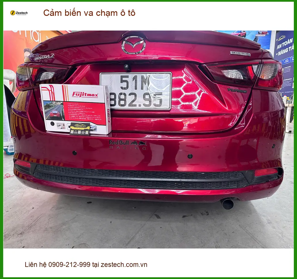 Anh Long lắp cảm biến va chạm ô tô cho Honda CRV tại Quận 9 để đỗ xe an toàn hơn. ảnh thực tế 4