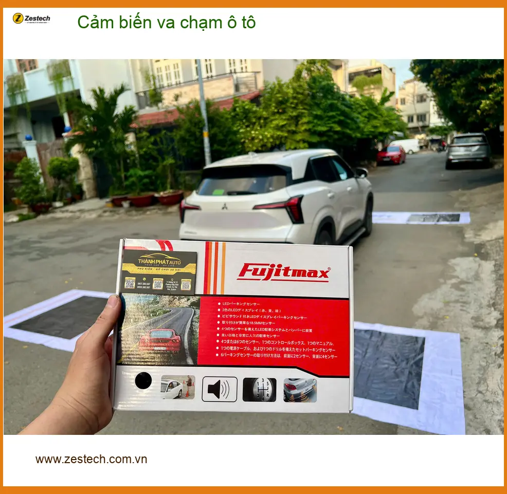 Anh Trường lắp cảm biến va chạm ô tô cho Hyundai Accent tại Quận 8 tránh va quẹt